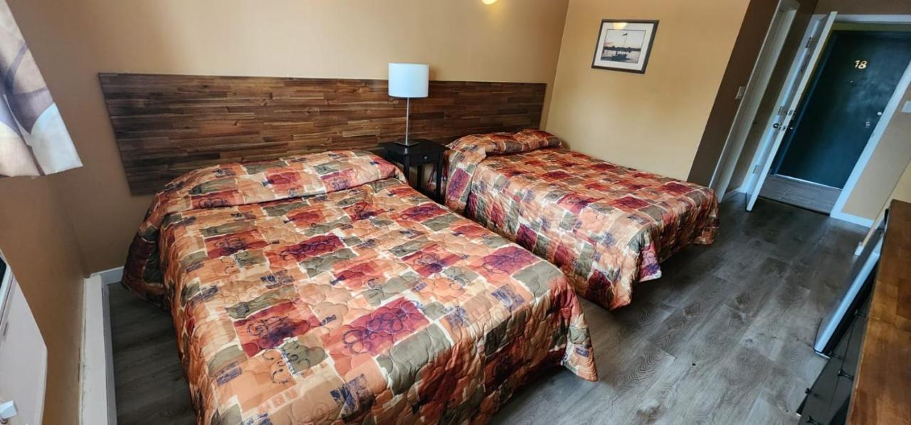 Viking Inn Gimli Exterior photo